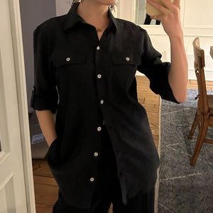 Banana Republic cotton button-up, size 6!!